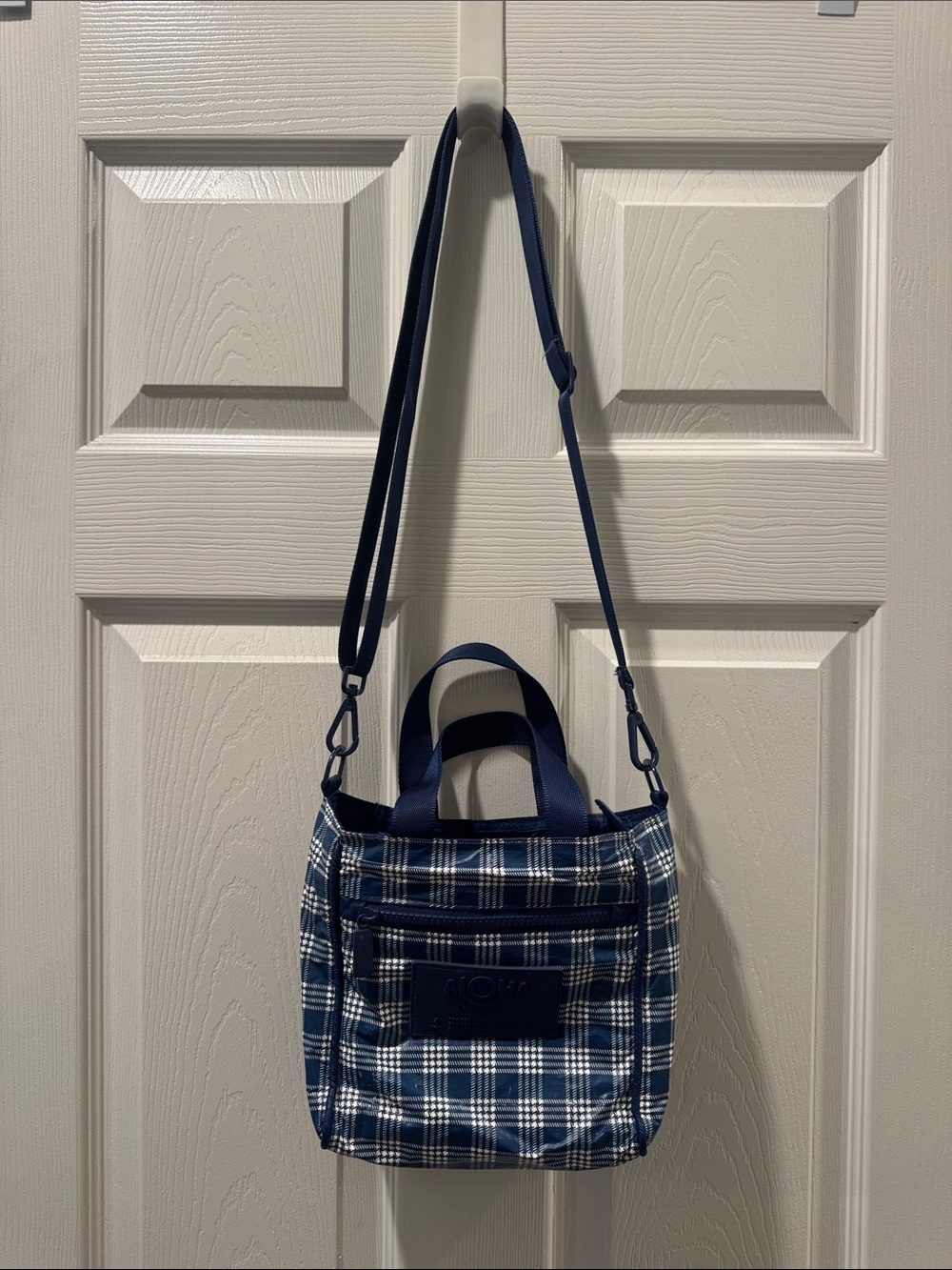 ALOHA Collection Navy and White Plaid Crossbody Tote
